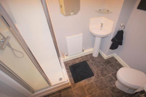 Ground Floor Bathroo
