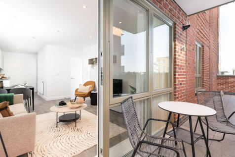 primary property image