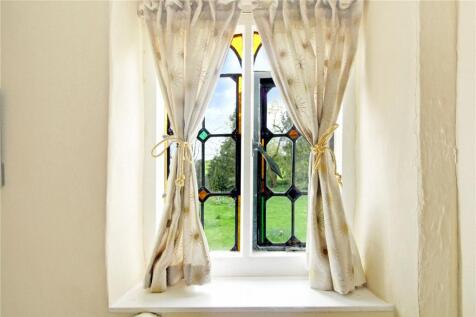 Feature Window