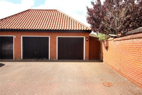 Garage &amp; Parking