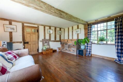Snug/Dining Room