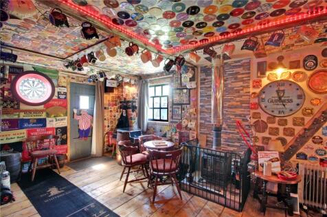 Garden Pub!