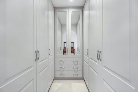 Built Wardrobes