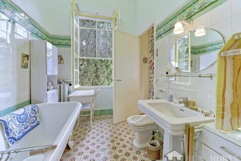 Property Image 43