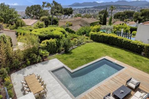 Property Image 43