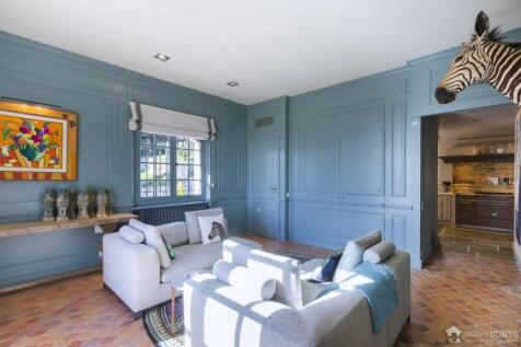 Property Image 12