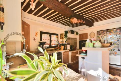 Property Image 29