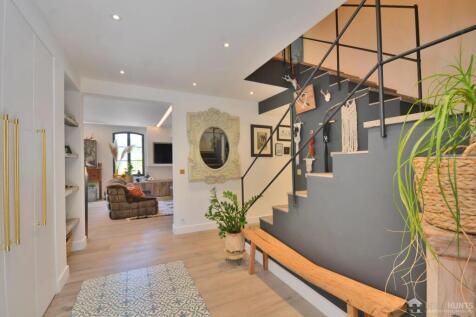 Property Image 11