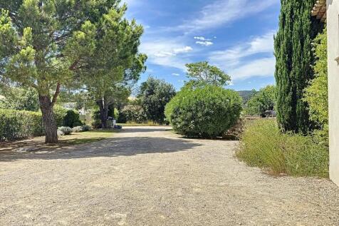 Property Image 12