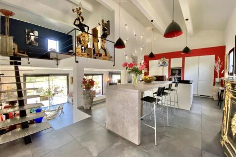 Property Image 5