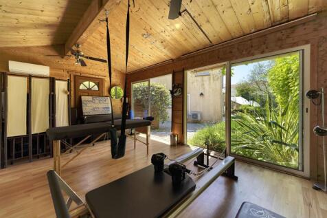 Property Image 19