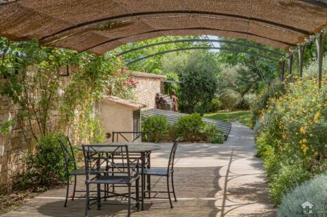 Property Image 8