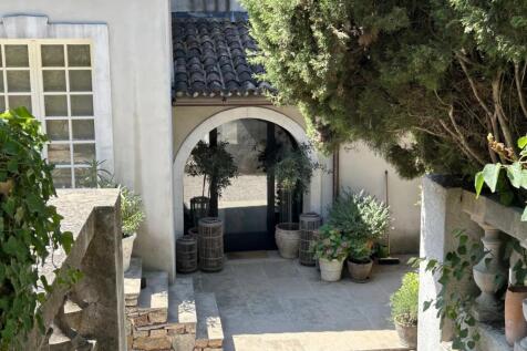 Property Image 9