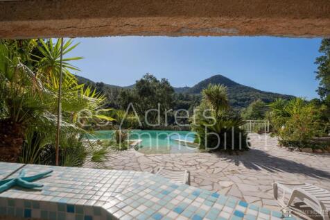 Property Image 39