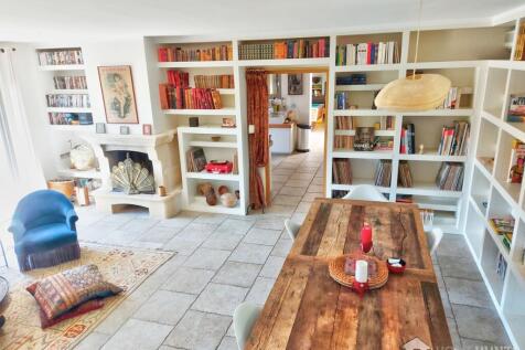 Property Image 9