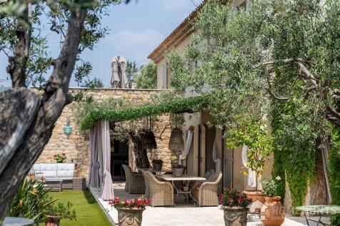 Property Image 5