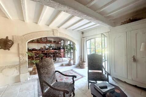 Property Image 5