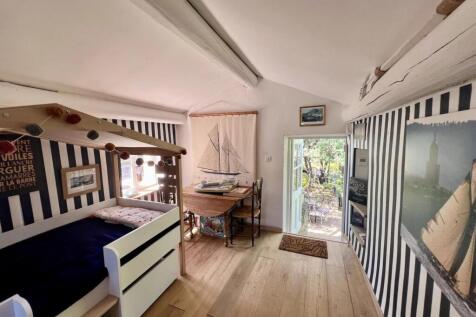 Property Image 25