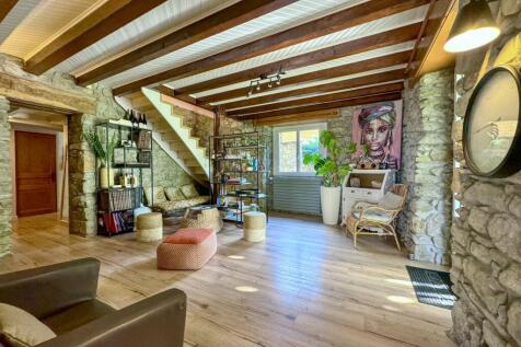Property Image 37