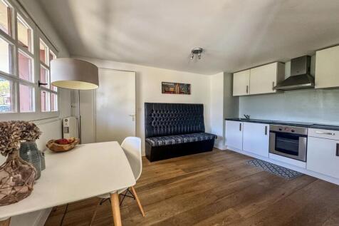 Property Image 25
