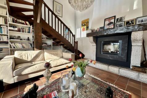 Property Image 6