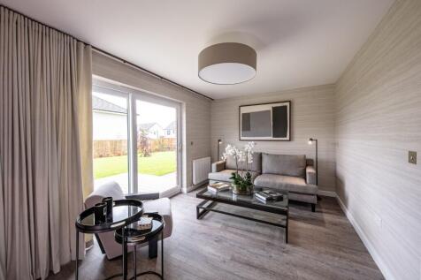 Hughs lounge