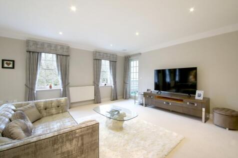 Master Sitting Room