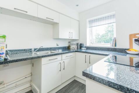 e676a181-8641-4ae1-8