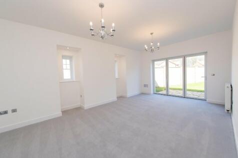 Plot 35 Internal