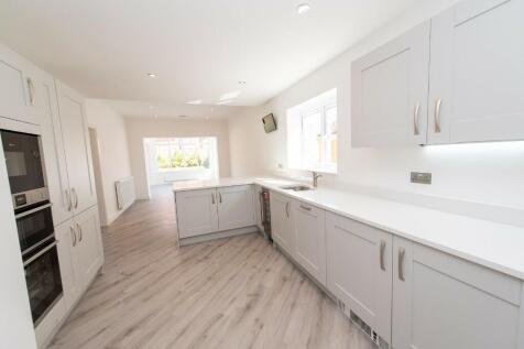 Plot 35 Internal
