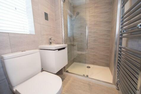Ensuite-Typical Home