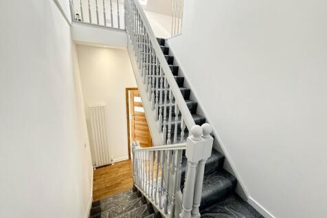 2-3 Stairs