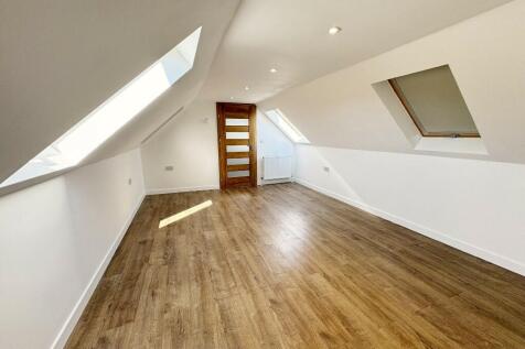 Bedroom 5 (1)