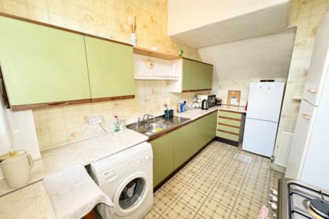 Kitchen 2