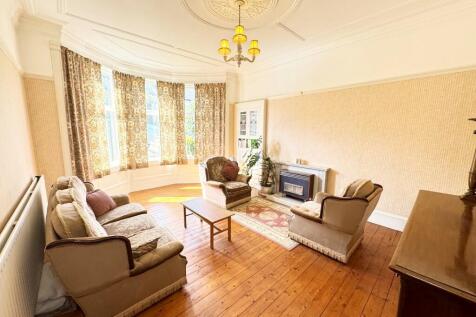 Lounge 1