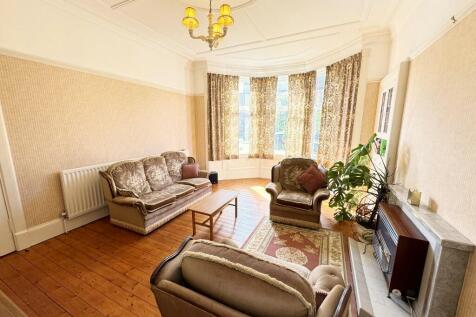 Lounge 2