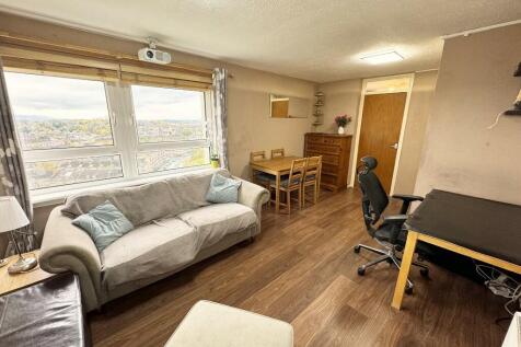Lounge 2