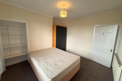 Bed 2 (2)