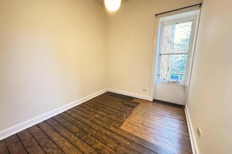 Bedroom 2 (1)