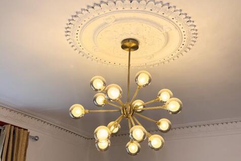 Ceiling rose