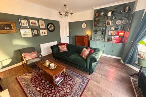 Lounge 3
