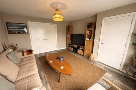Lounge 2