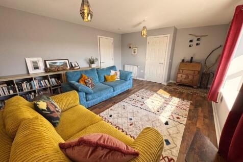 Lounge 4