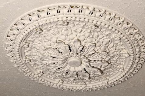 Ceiling rose