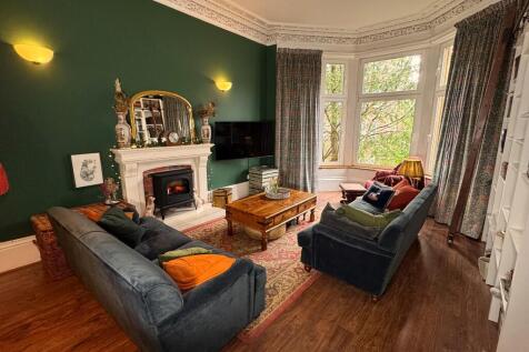 Lounge 1