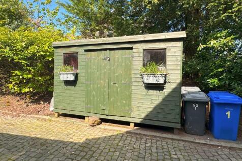 Garden shed