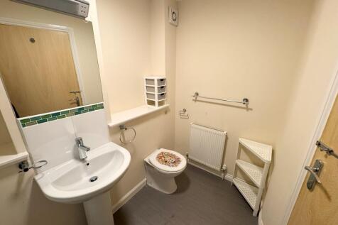 Bathroom 2