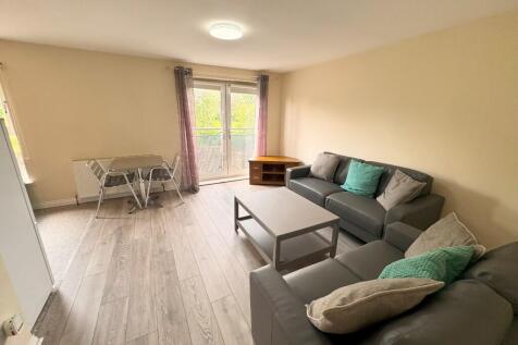 Lounge 1