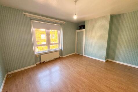 Bedroom 1 (1)