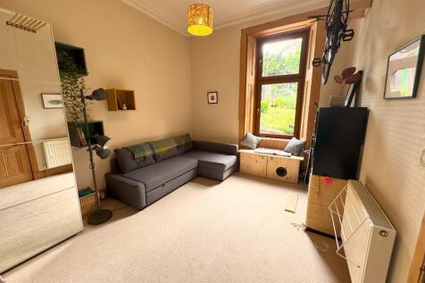Bedroom 2 (1)